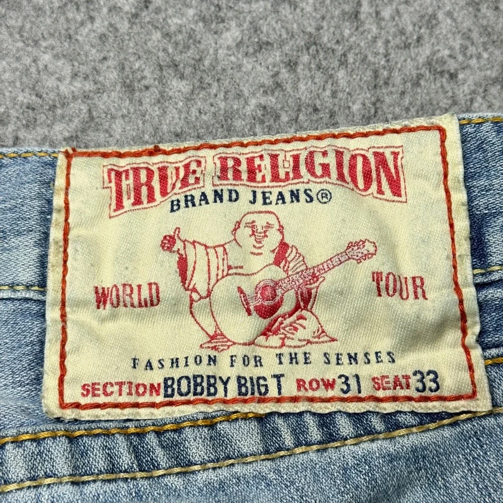 True Religion Jeans Bobby Big T‎ 31x33 Distressed Rips USA Made Denim Bootcut